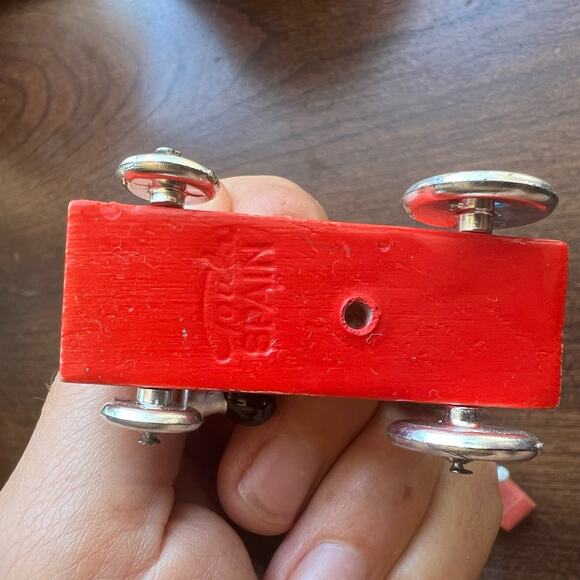 Lot of 6 VTG  Wooden Ornaments 60s 70s Japan Spain penguin Santa sled - Picture 12 of 14